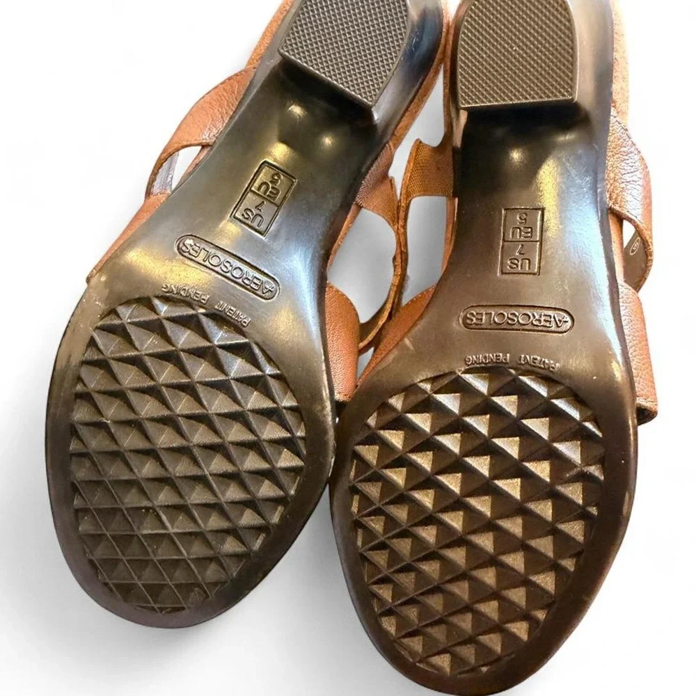 Aerosoles Heelrest Turtle Dove Brown Leather Strappy Block Heel Sandals 7M
